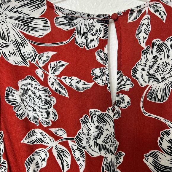 WHO WHAT WEAR ORANGE BERRY CLIFFSIDE FLORAL PRINT WOMEN ROMPER BRAND NEW SIZE XS - Picture 4 of 6